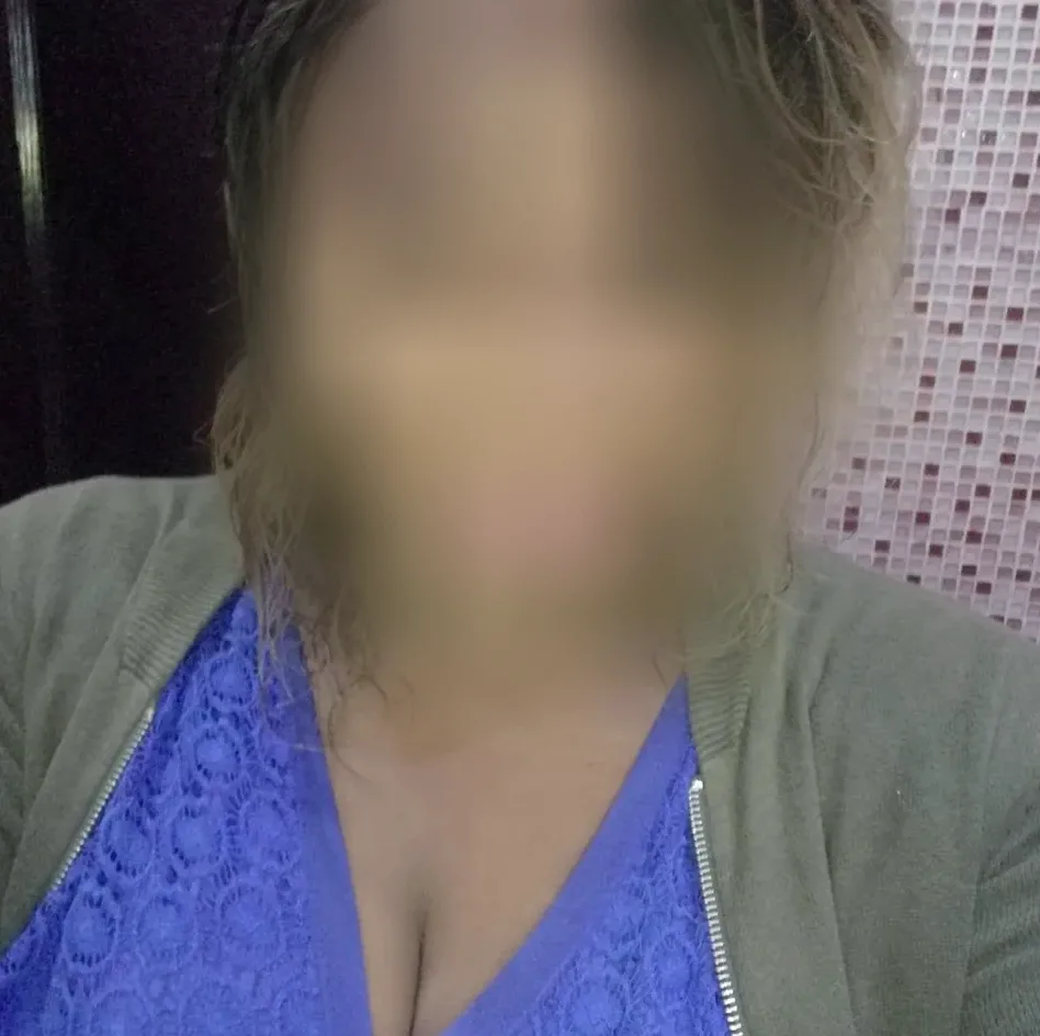 Jette, 27