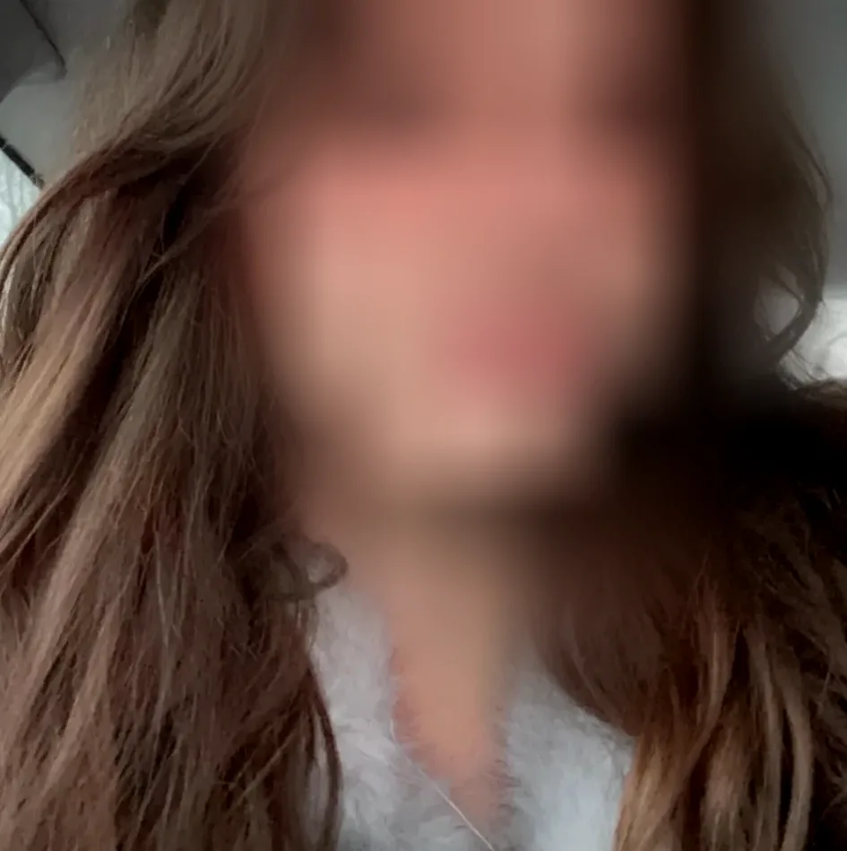 Maike, 23